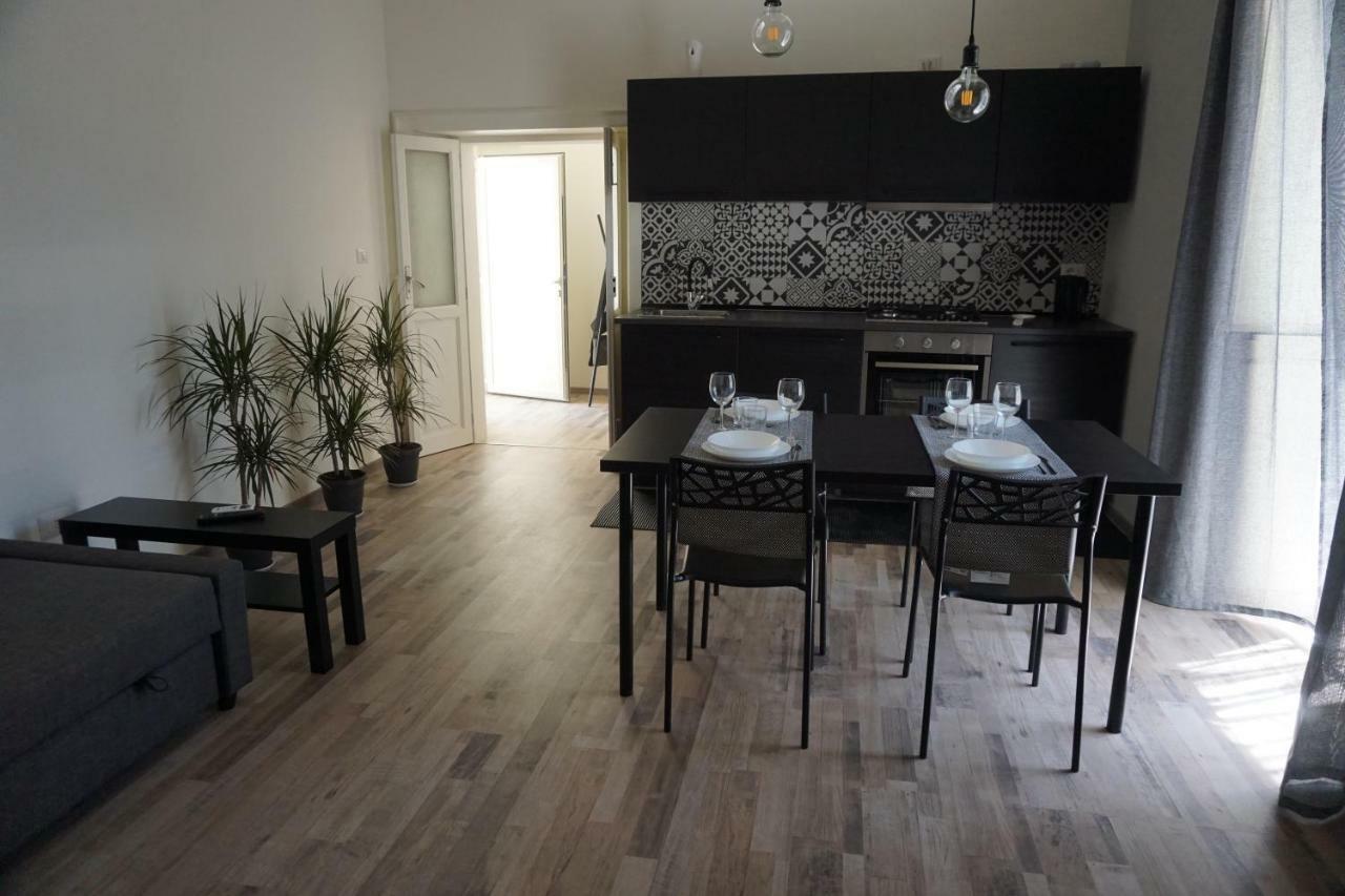 Bottai Apartment Syracuse Bagian luar foto